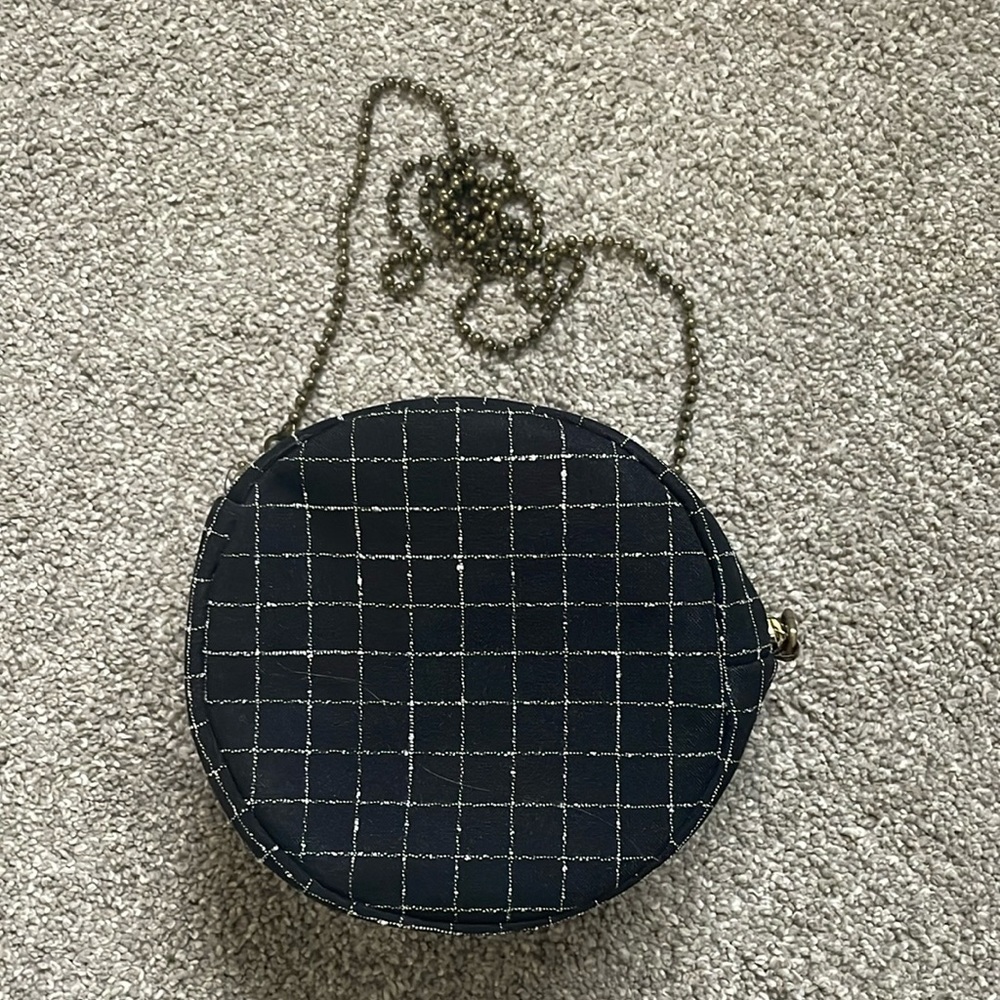 Drawer NWT crossbody cloth bag, black white chess pattern, metal chain